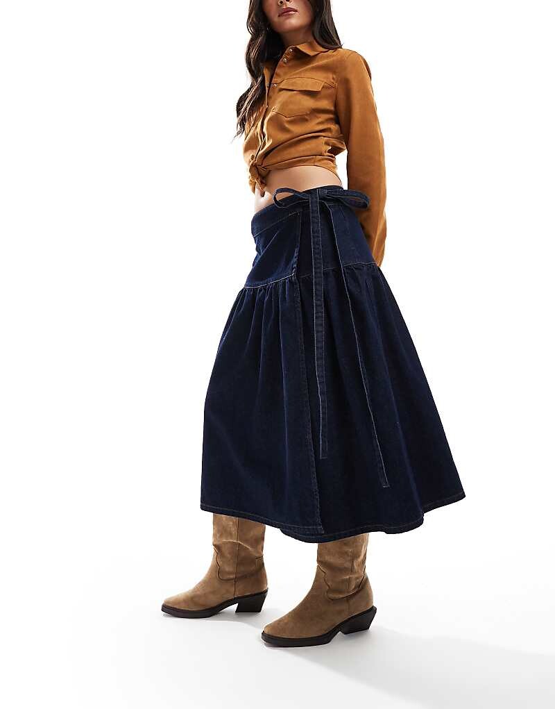 

ASOS DESIGN – джинсовая юбка с запахом цвета индиго