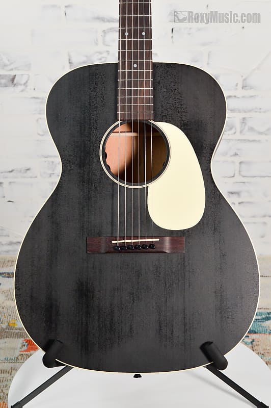 Акустическая гитара Martin 000-17E Acoustic Electric Guitar Black Smoke w/Soft Case