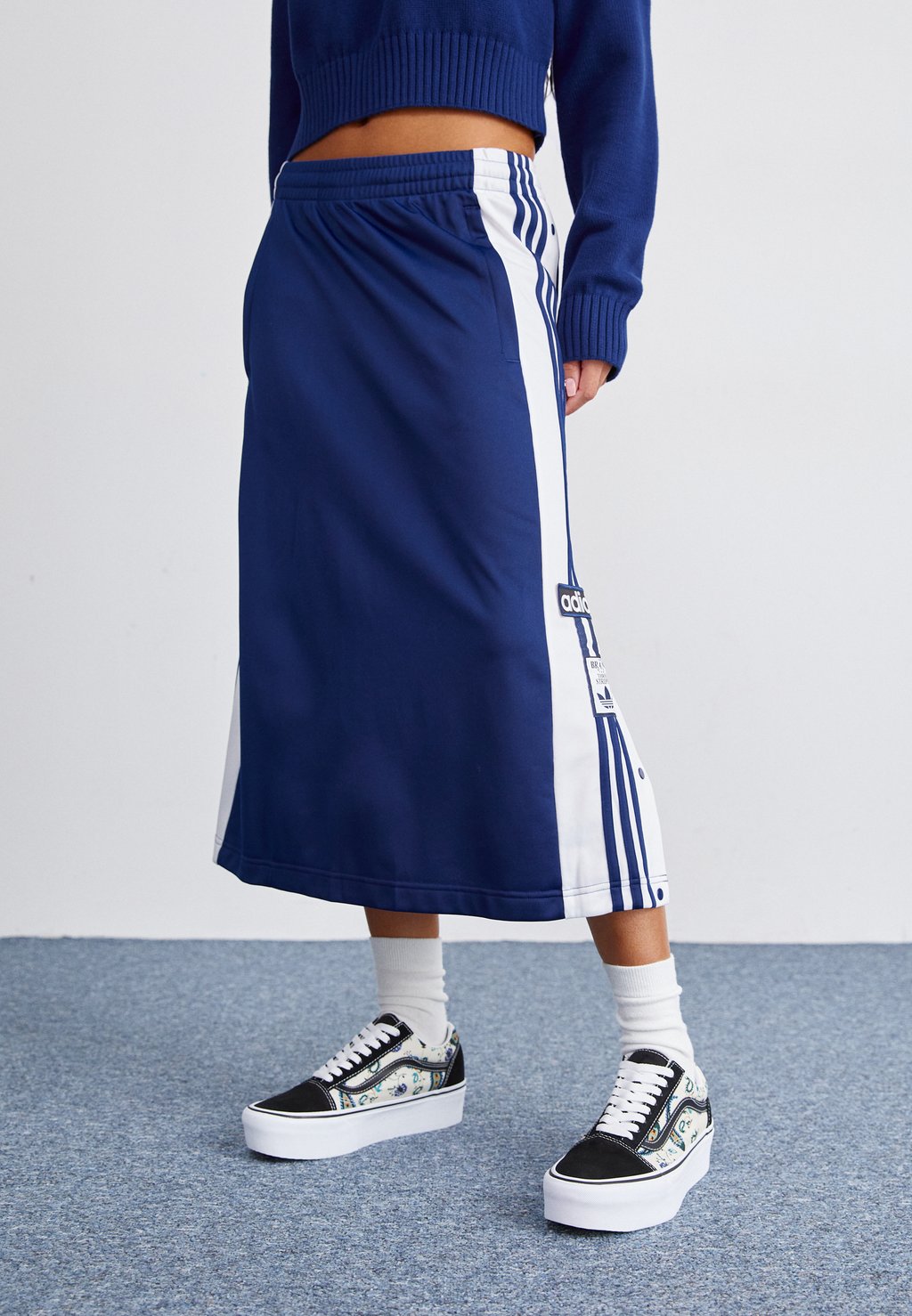 Юбка-колокольчик Adibreak adidas Originals, цвет dark blue