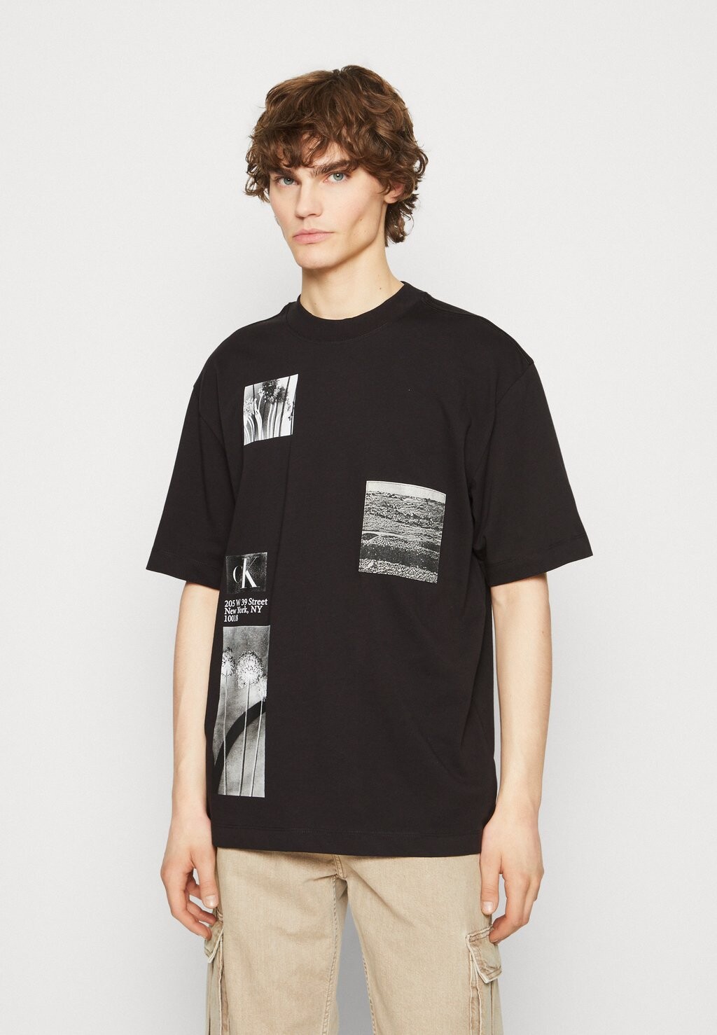 

Футболка с принтом Calvin Klein Jeans, черный