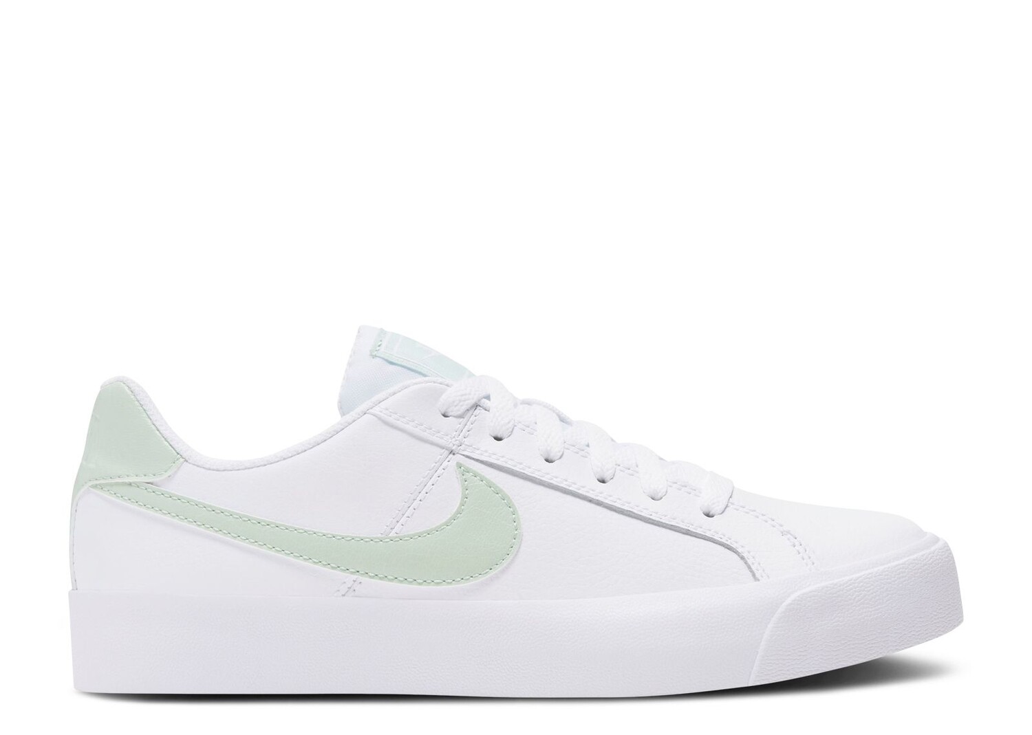 

Кроссовки Nike Wmns Court Royale Ac 'White Pistachio Frost', белый