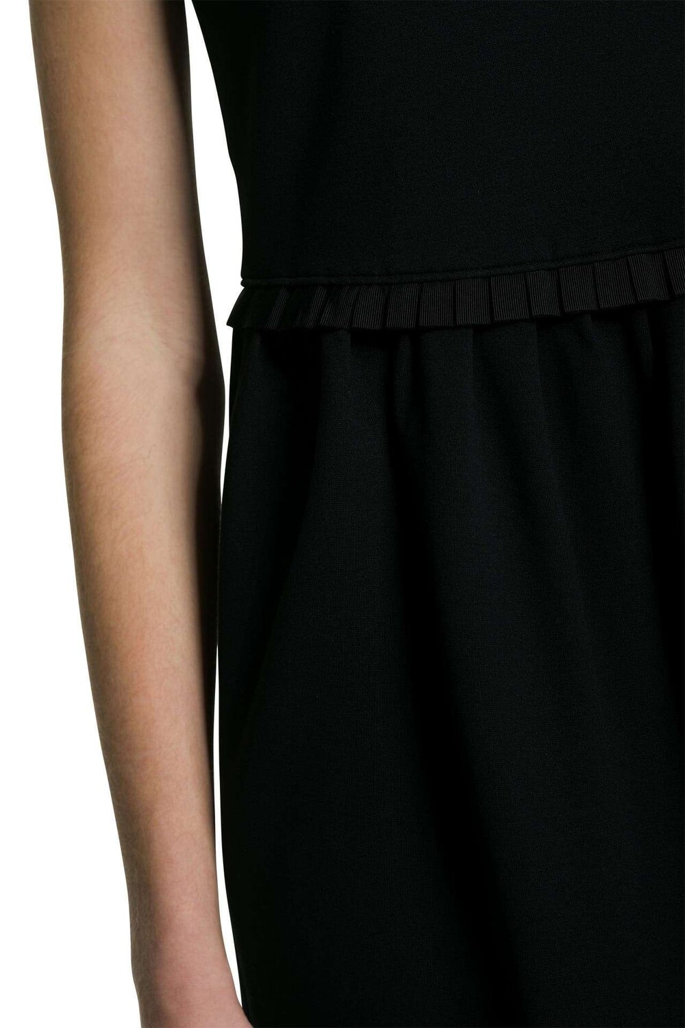 

Платье-футляр черное Armani