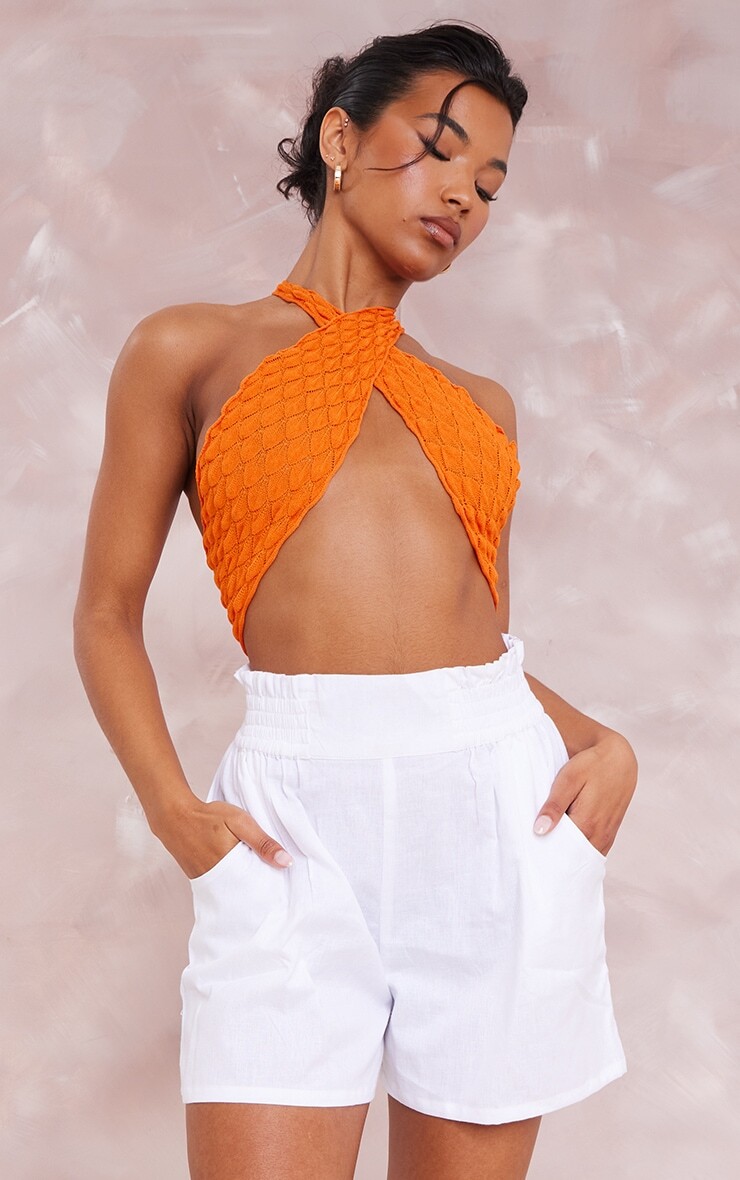 

PrettyLittleThing Белые льняные шорты для бега на талии в виде бумажного пакета