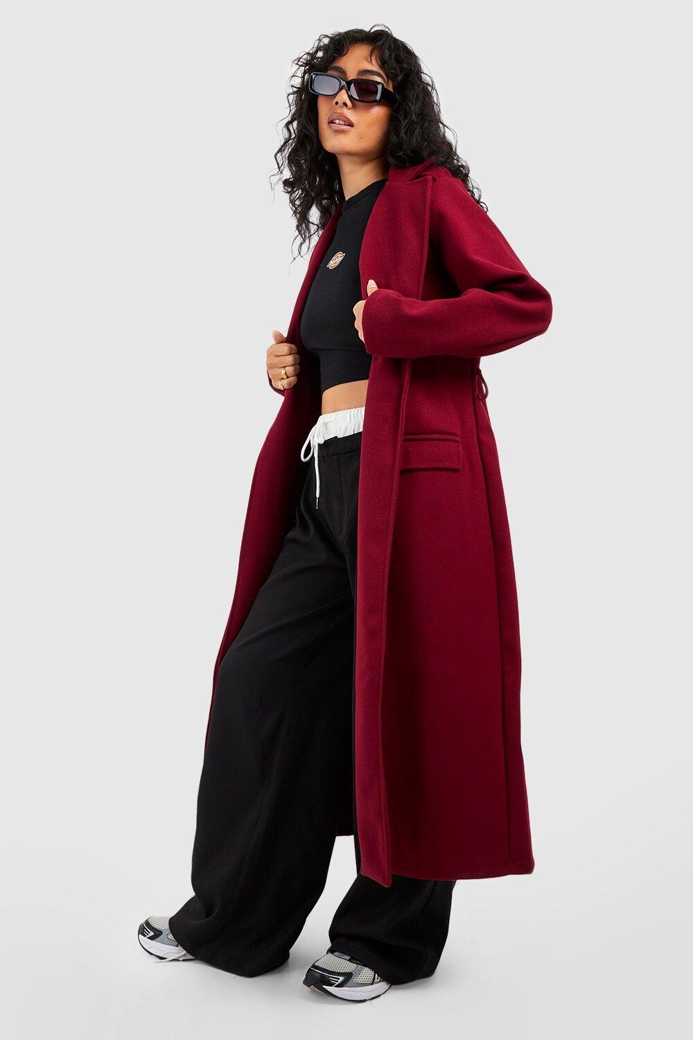

Шерстяное пальто оверсайз с поясом boohoo, красный