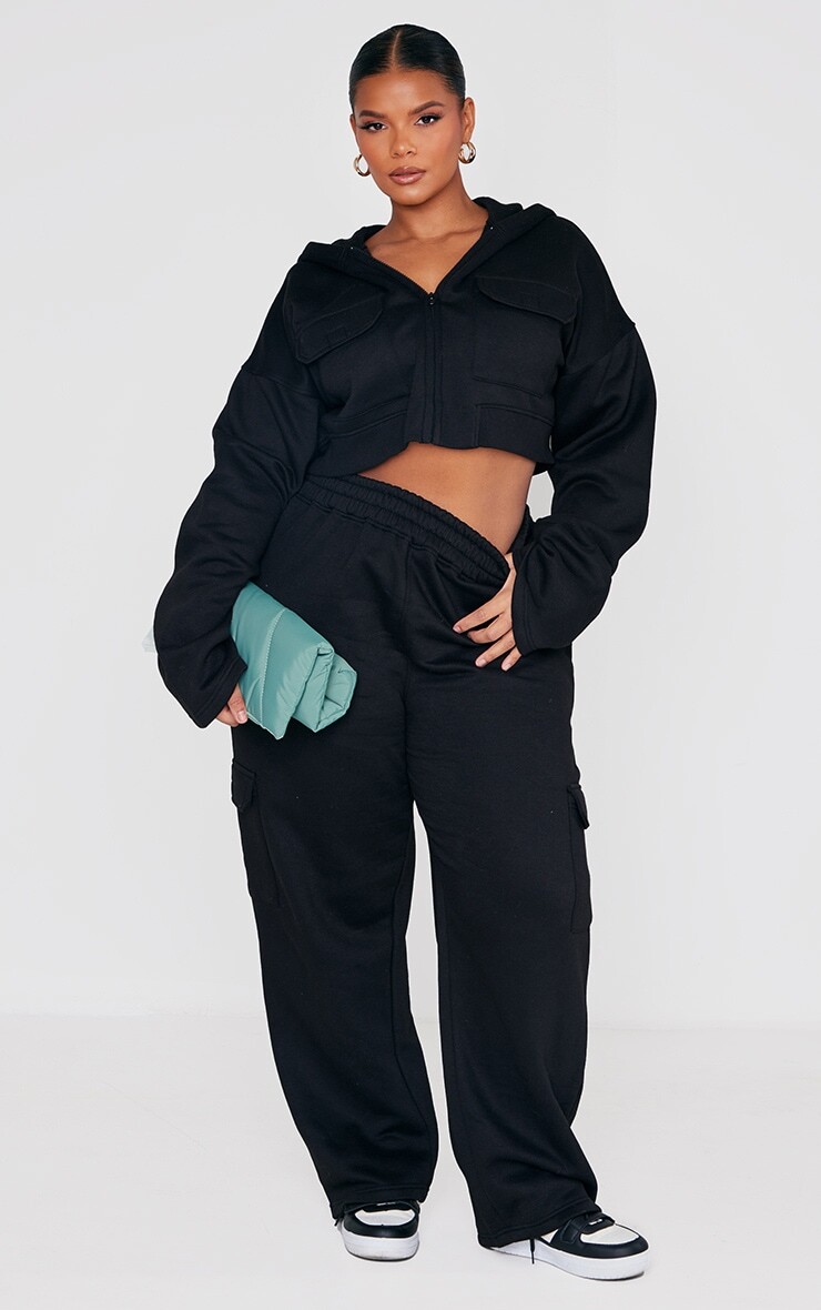 

PrettyLittleThing Черные широкие брюки-джоггеры Plus Black Cargo