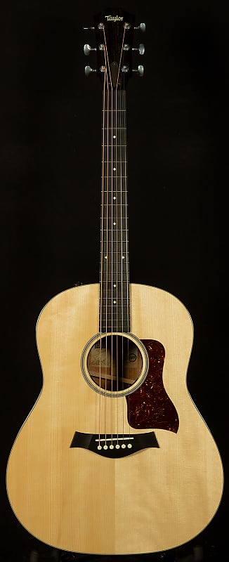 Акустическая гитара Taylor Guitars Custom Grand Pacific