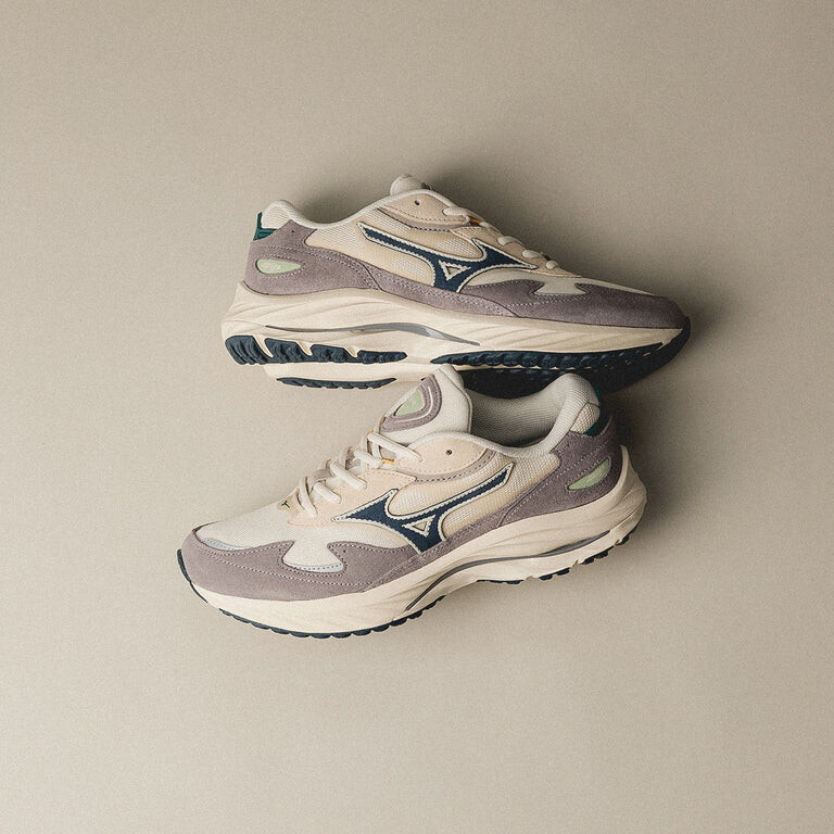 

Кроссовки Wave Rider Beta Mizuno, серебряный