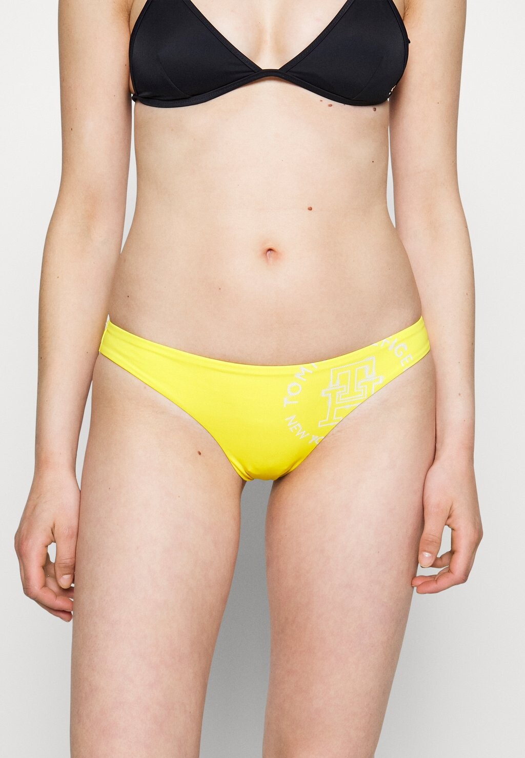 

Плавки бикини Tommy Hilfiger, ярко-желтый