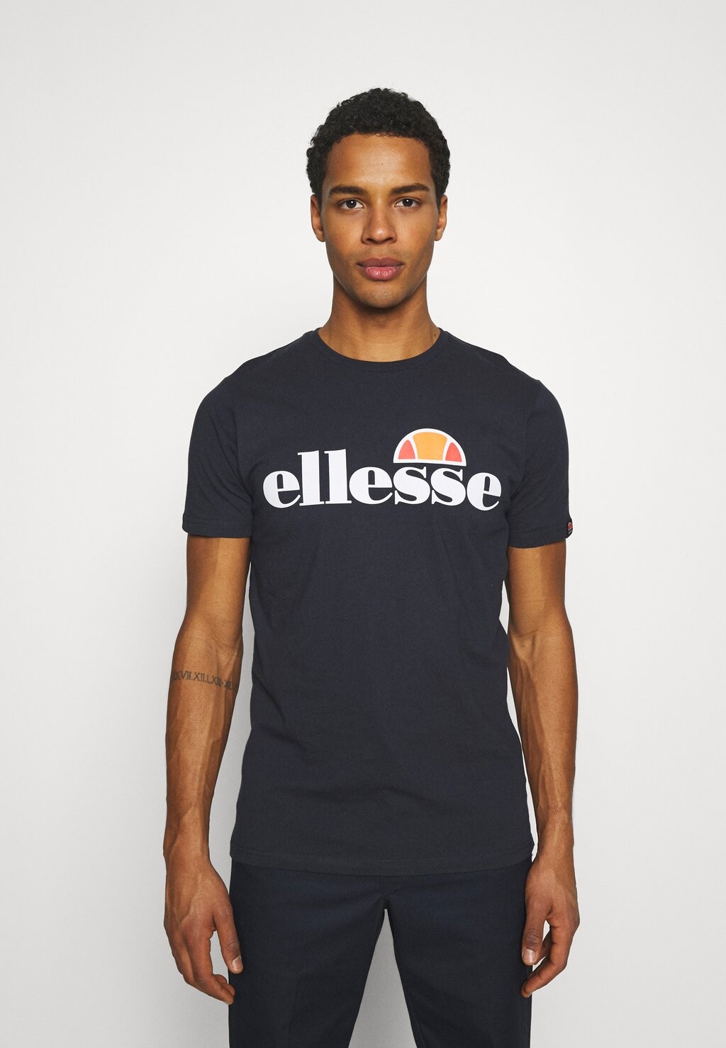 

Футболка с принтом Ellesse, темно-синий