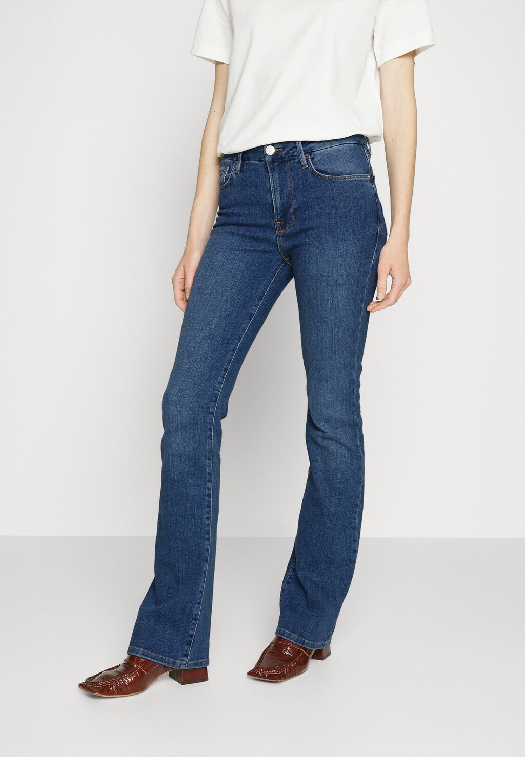 

Джинсы Bootcut FRAME