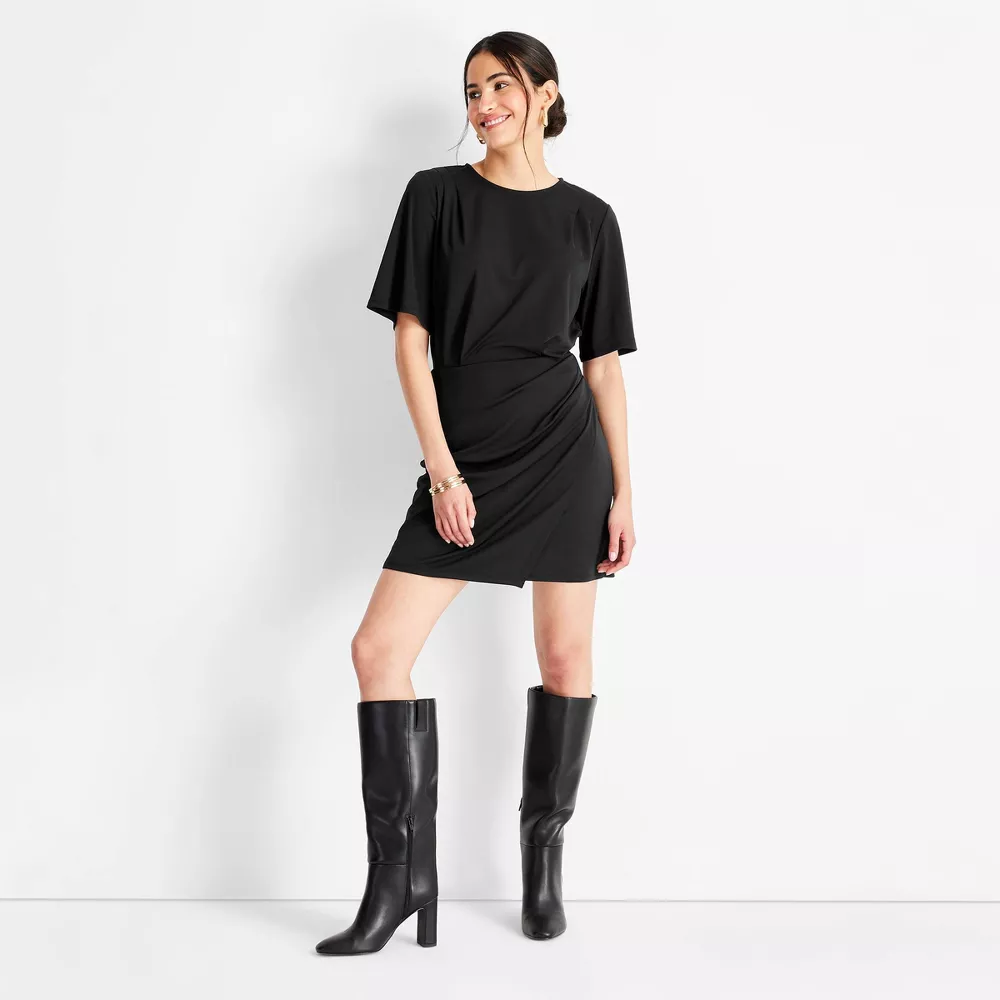 

Женское мини-платье-футболка с коротким рукавом, цвет Black