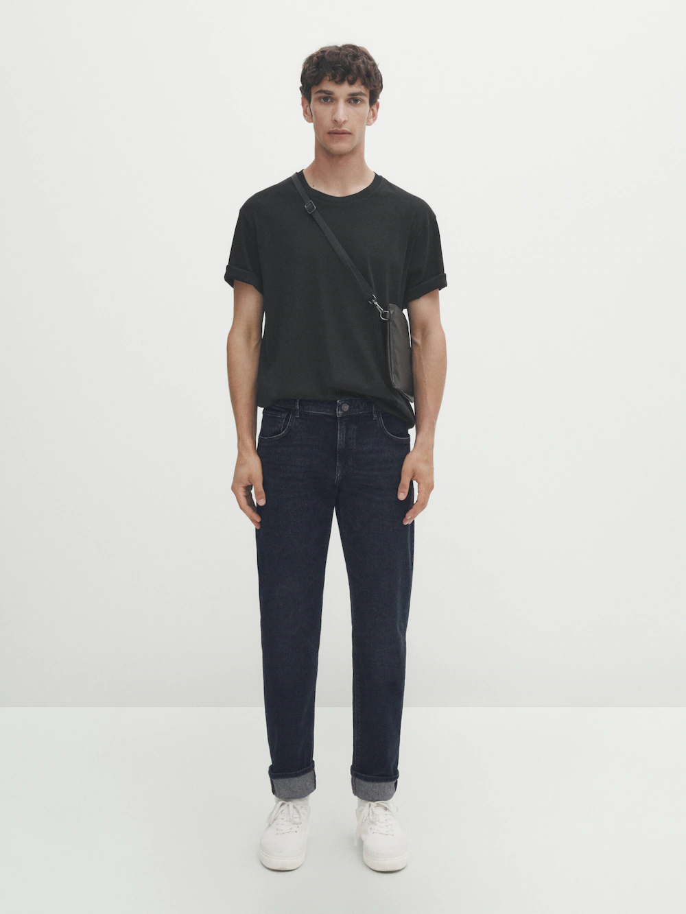 

Джинсы среднего кроя dirty wash Massimo Dutti, индиго