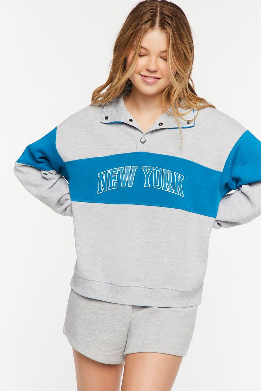

Пуловер с графичным рисунком New York Forever 21, серый