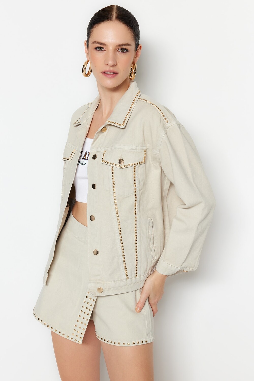 

Куртка - Экрю - Oversize Trendyol, экрю