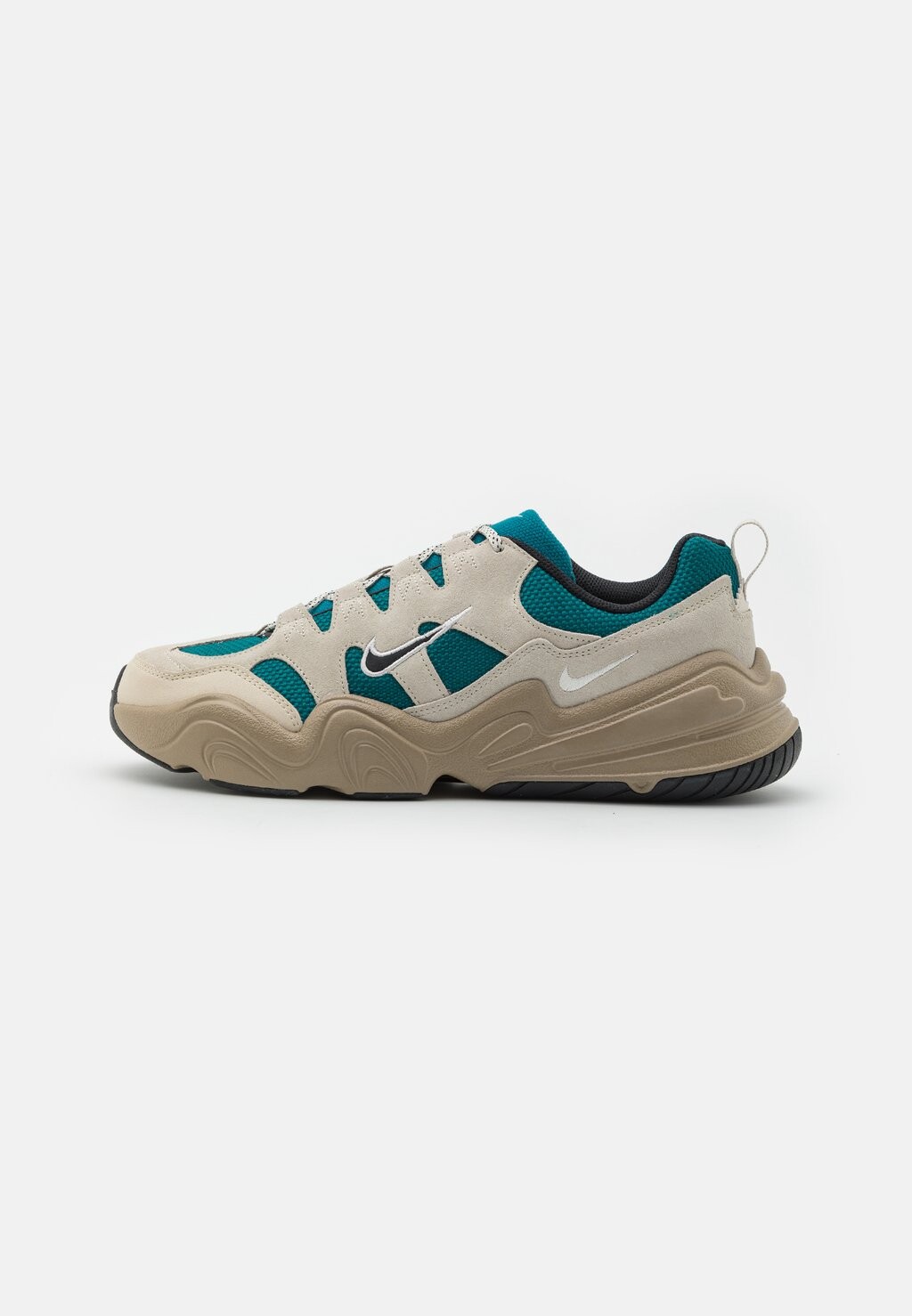 

Низкие кроссовки Nike