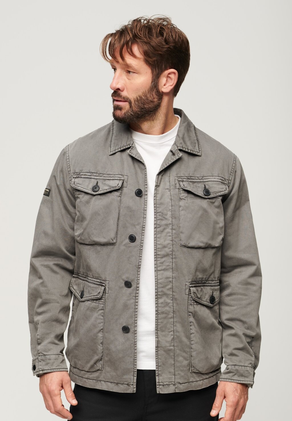 

Легкая куртка Superdry, цвет washed charcoal