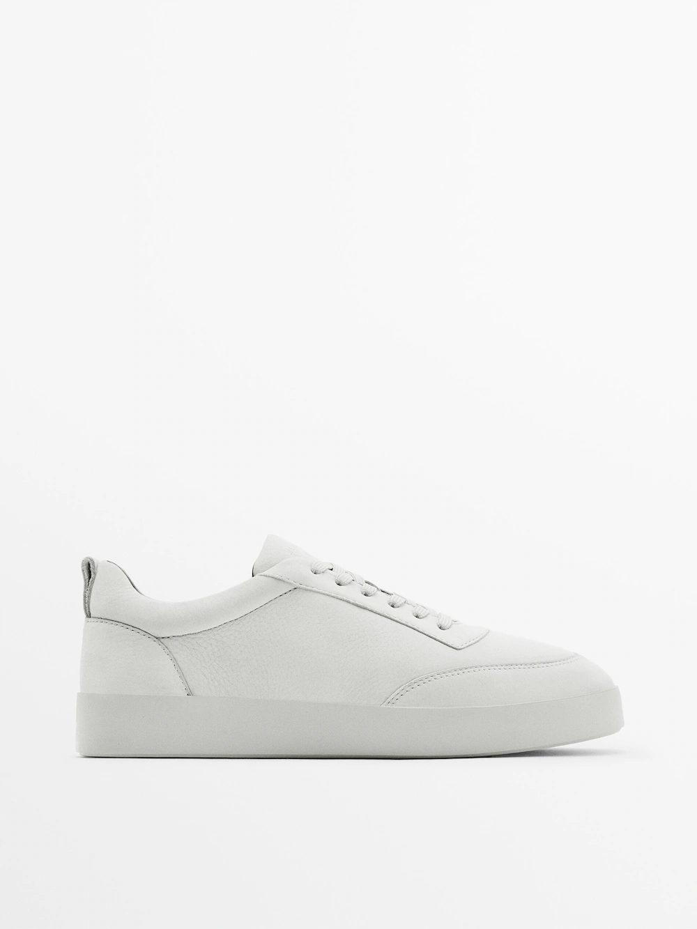 

Кроссовки из нубка - studio Massimo Dutti, серый