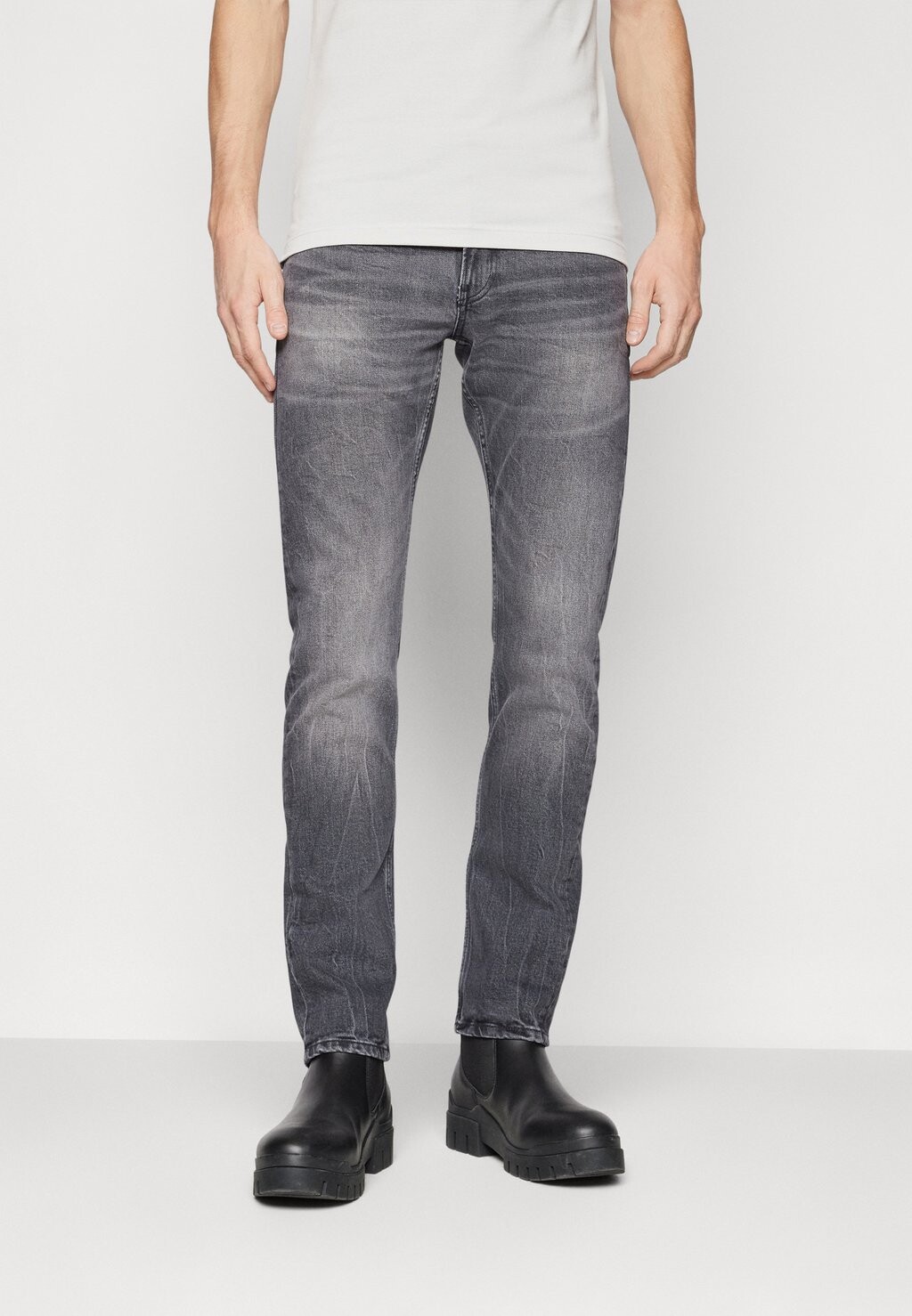 

Джинсы Slim Fit SLIM Calvin Klein Jeans, цвет denim grey