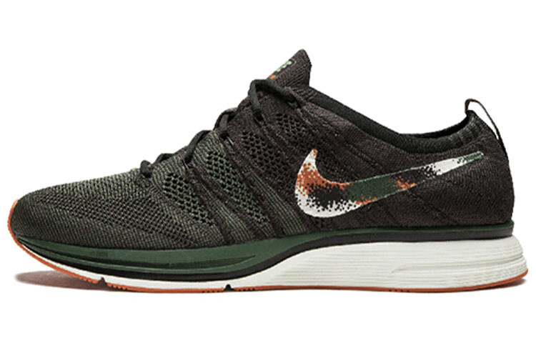 

Повседневная обувь унисекс Nike Flyknit Trainer Life