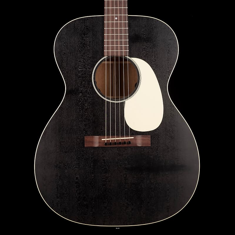 цена Акустическая гитара Martin 000-17E Black Smoke Acoustic Electric Guitar with Soft Case