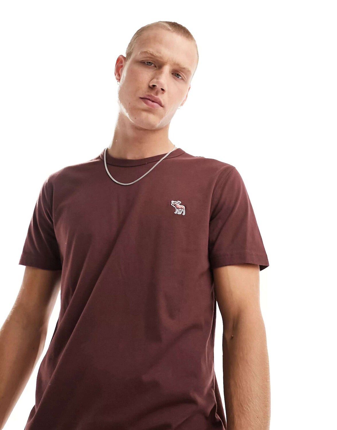 

Ржаво-коричневая футболка с логотипом Abercrombie & Fitch, Коричневый