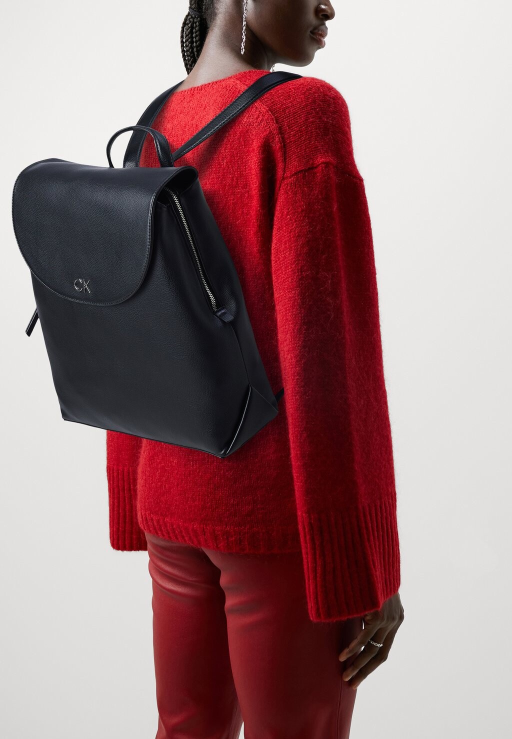 

Рюкзак Daily Backpack Pebble Calvin Klein, черный