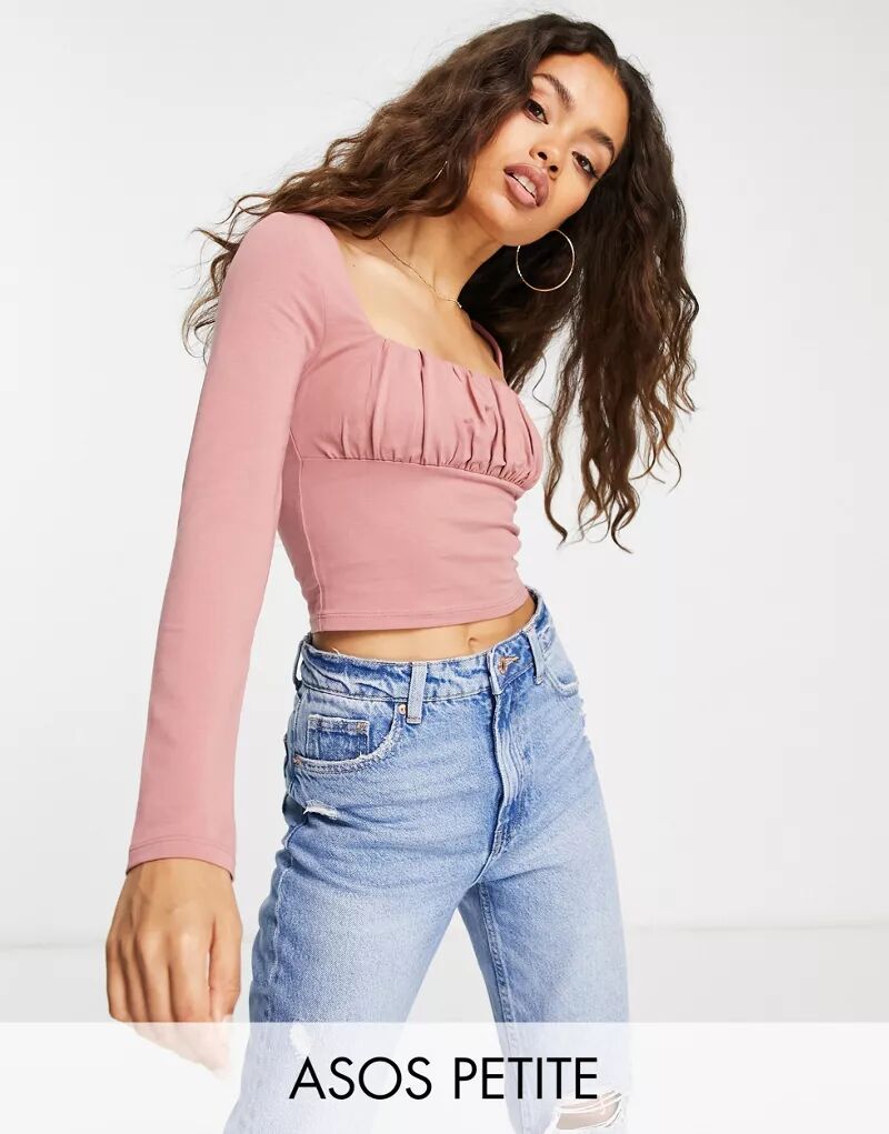 

Темно-розовый топ со сборками и длинными рукавами ASOS DESIGN Petite