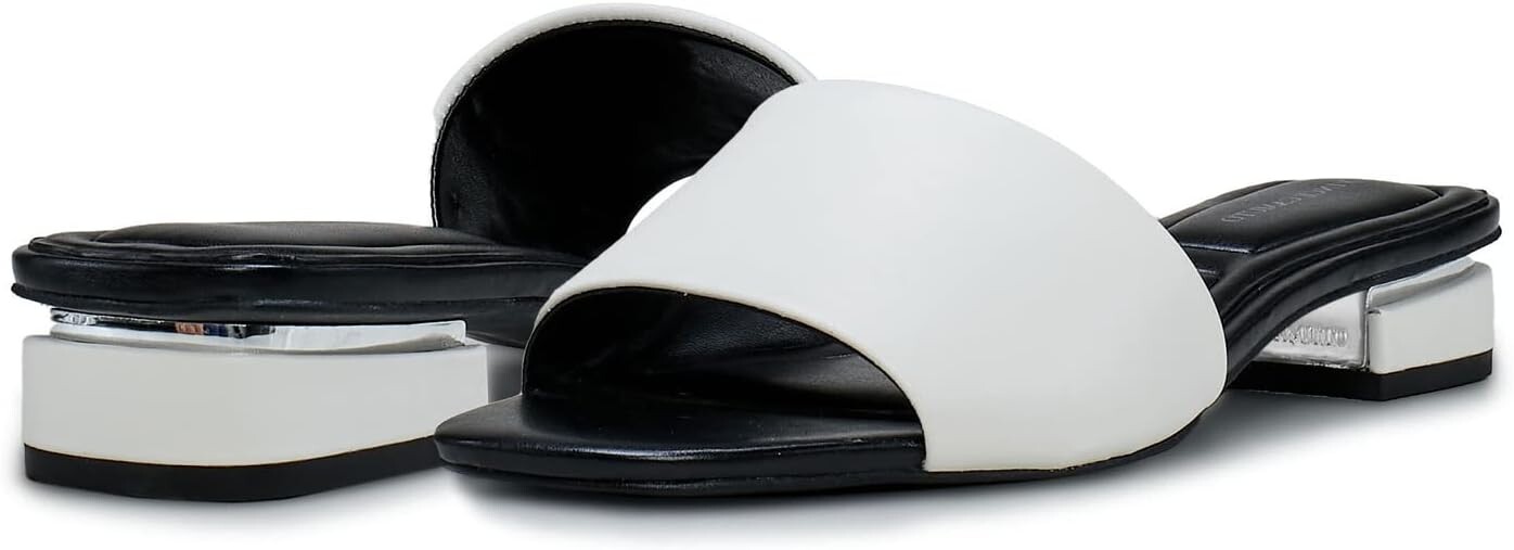 

Босоножки Cheleah Vince Camuto, цвет Coconut Cream