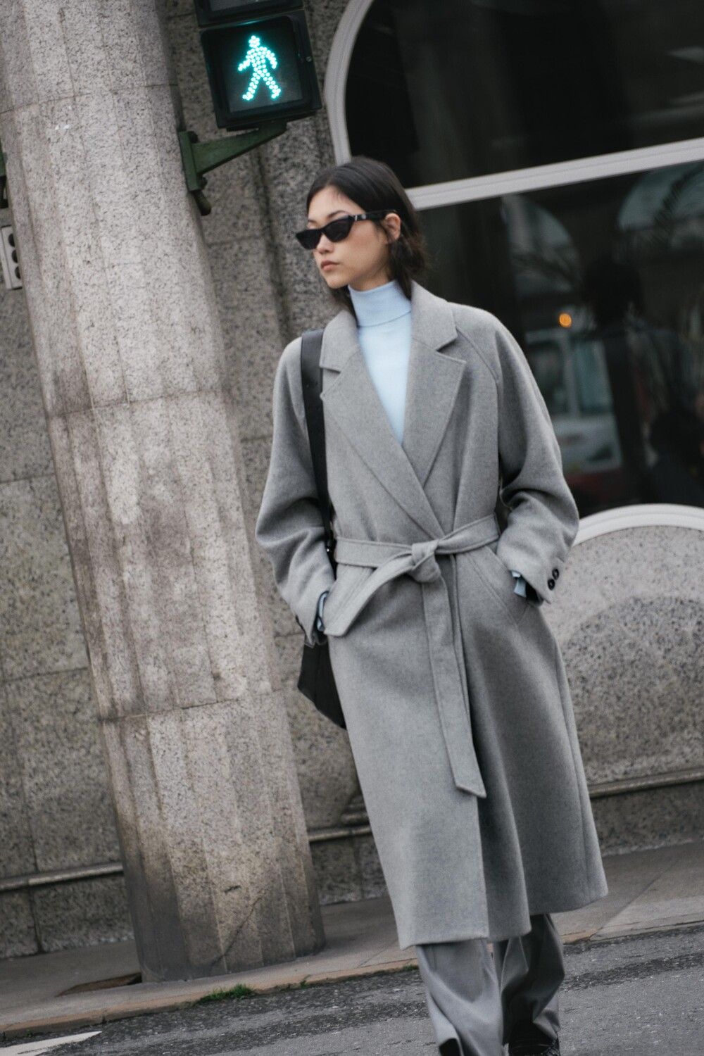 

Удлиненное пальто из смесовой шерсти с поясом ZARA, серый мергель