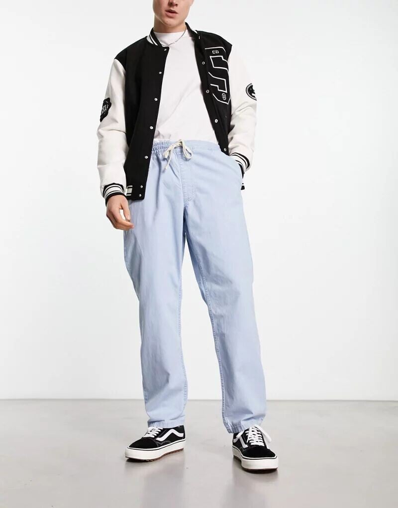 

Синие джинсовые мешковатые брюки Vans range