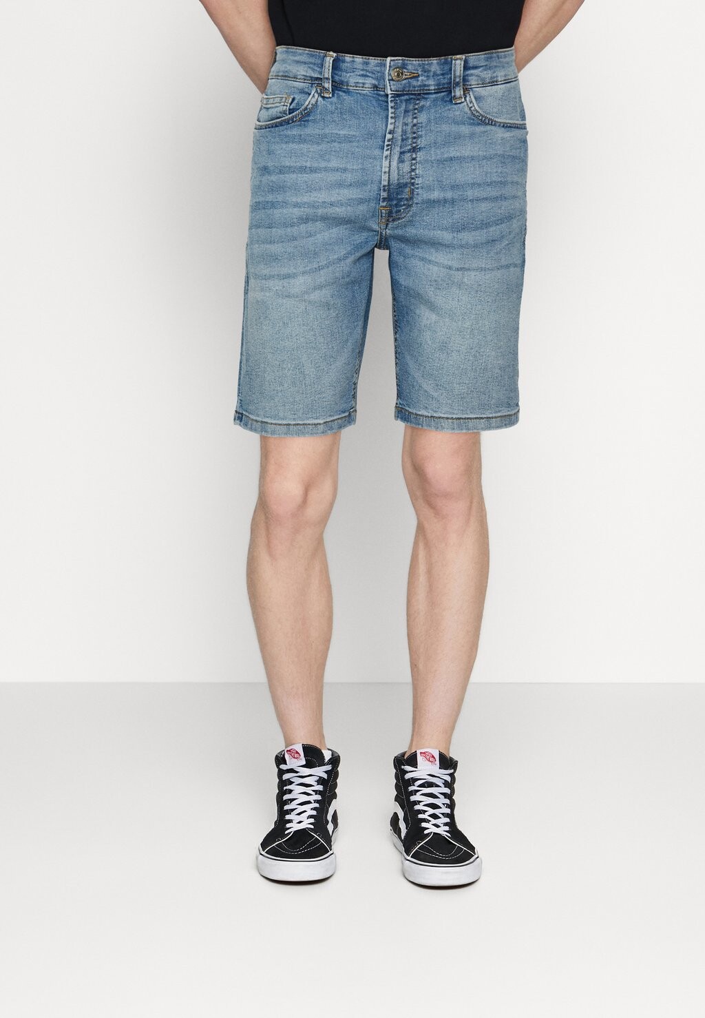 

Джинсовые шорты Denim Project