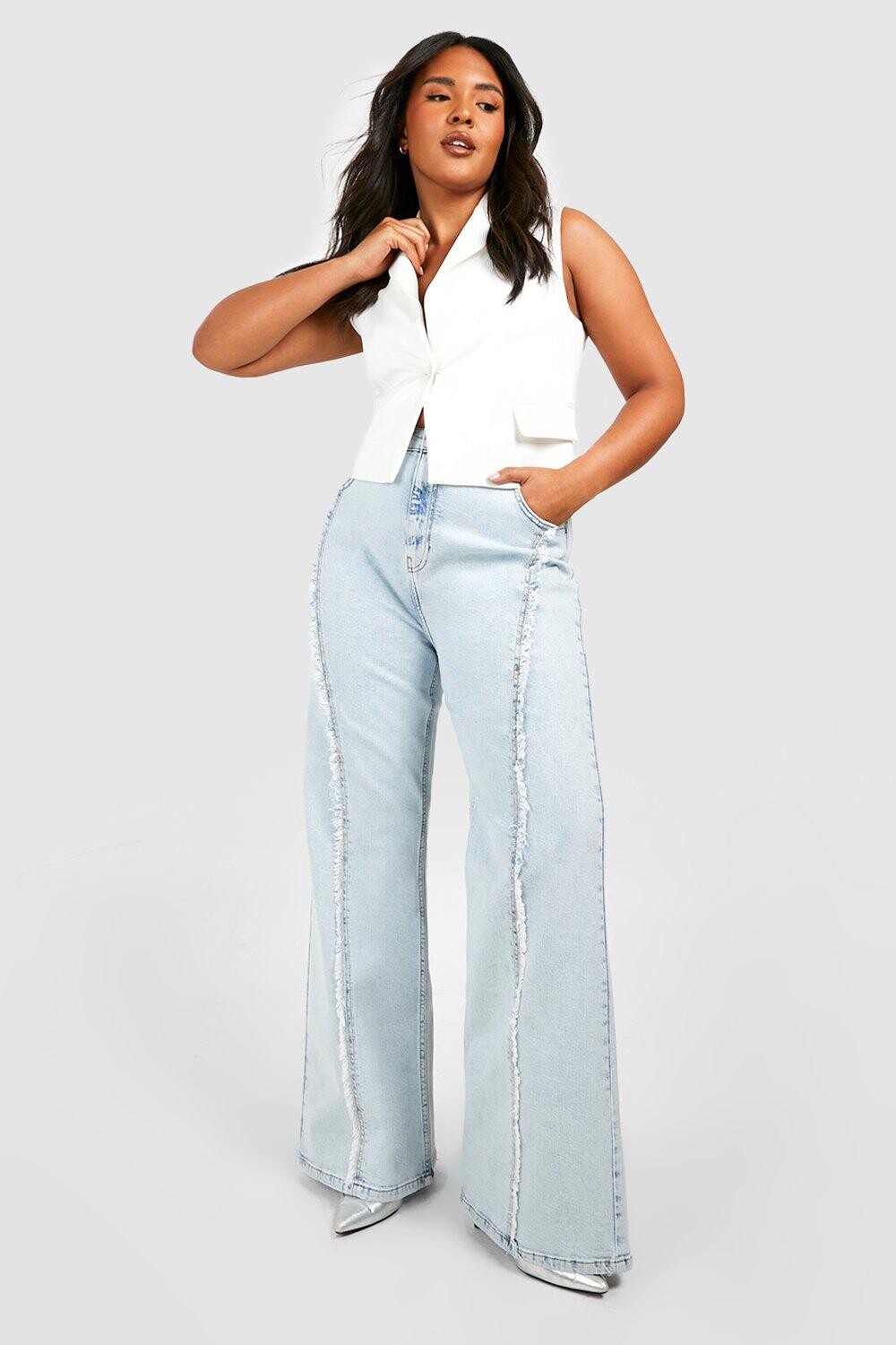 

Джинсы plus acid wash с потертами и расклешенными деталями Boohoo, синий