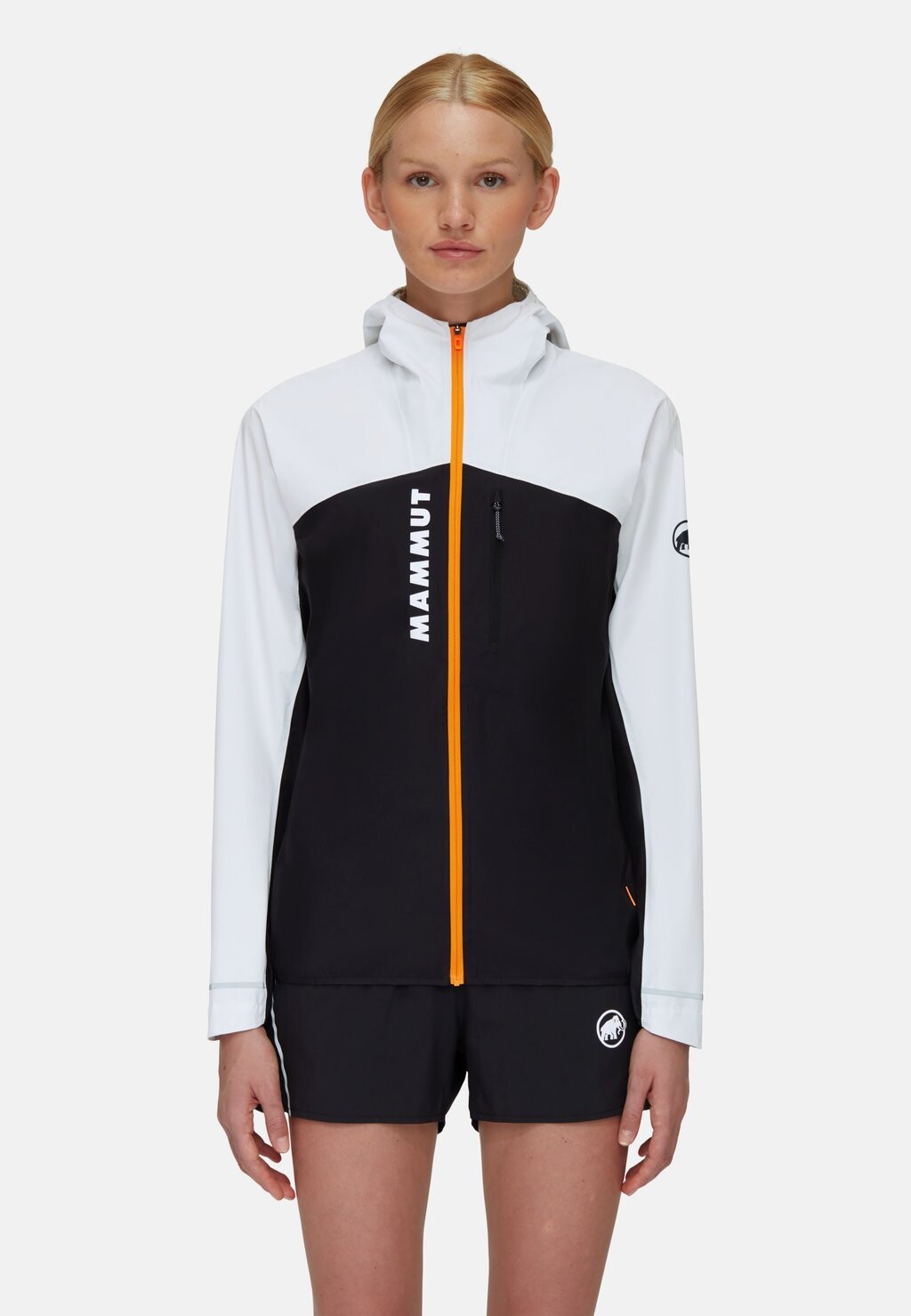 

Куртка Hardshell AENERGY TR HOODED Mammut, цвет black white