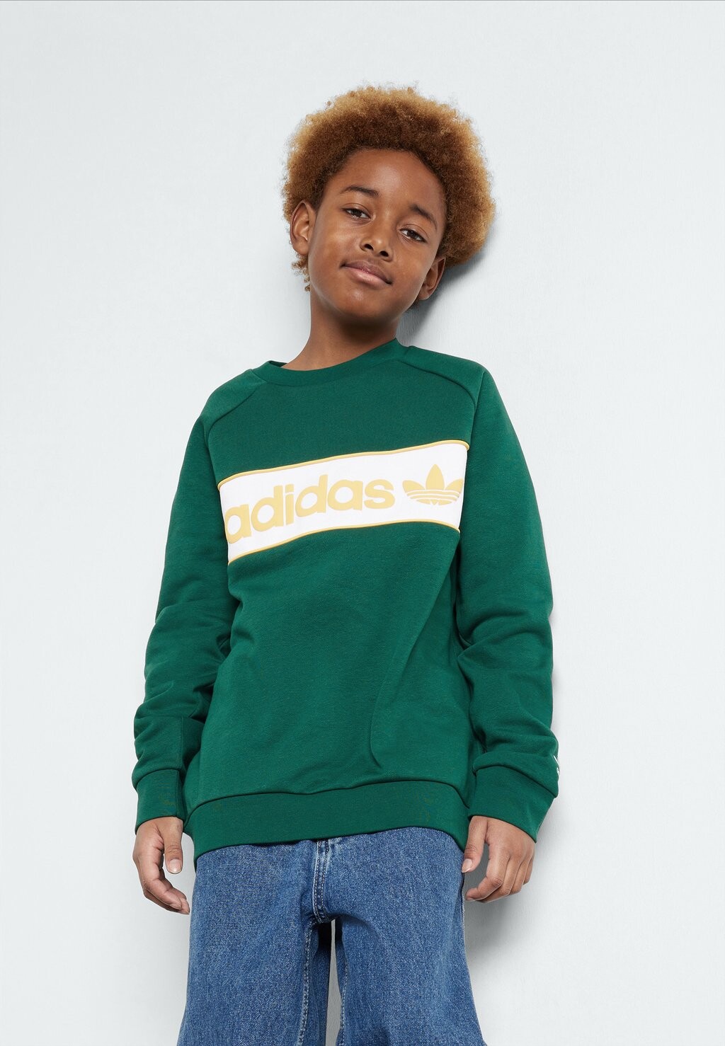 

Толстовка Crew Junior Unisex adidas Originals, цвет collegiate green/semi spark