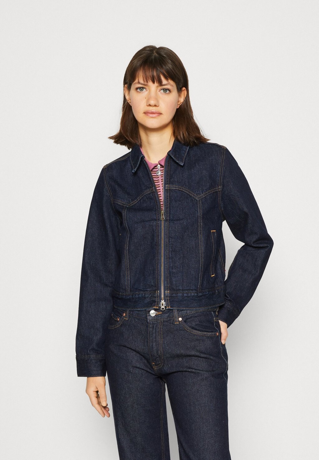 

Джинсовая куртка Levi's, синий