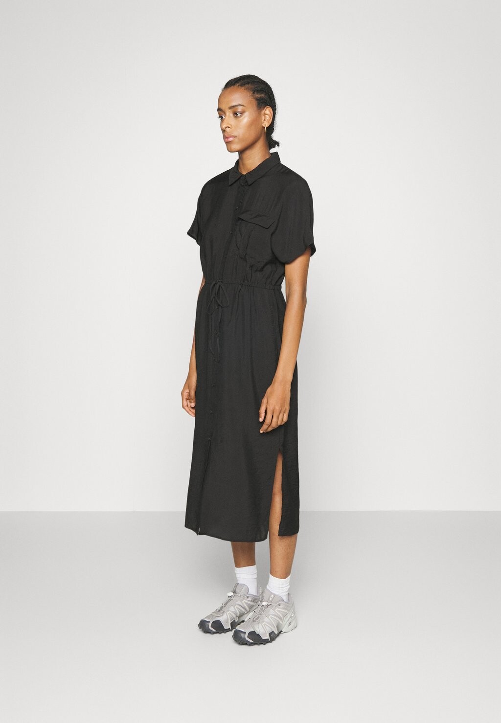 

Летнее платье Vero Moda, черный