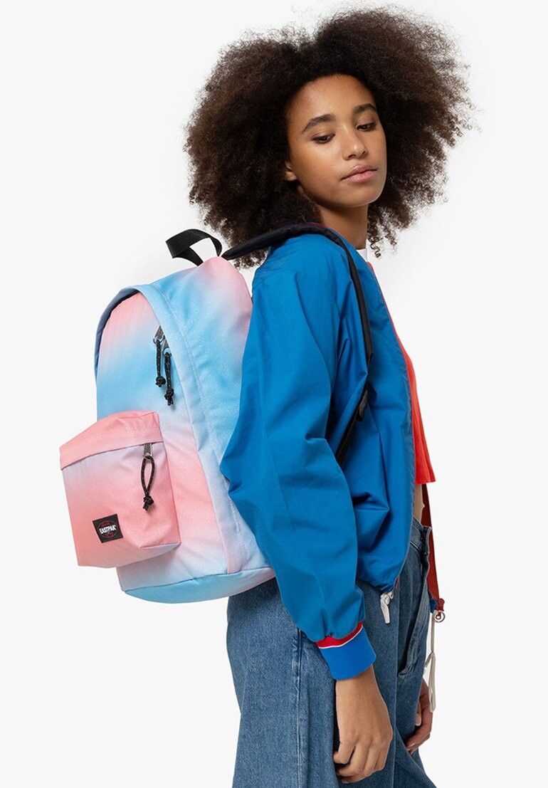 

Рюкзак OUT OF OFFICE x LOONEY TUNES Eastpak, Светло-синий