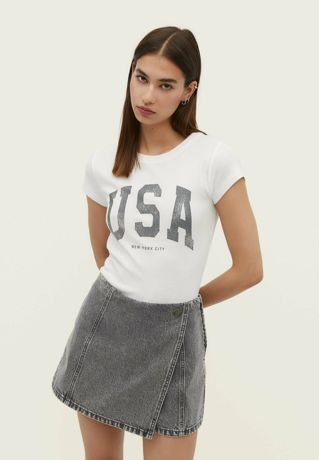 

Футболка с принтом Stradivarius, белый
