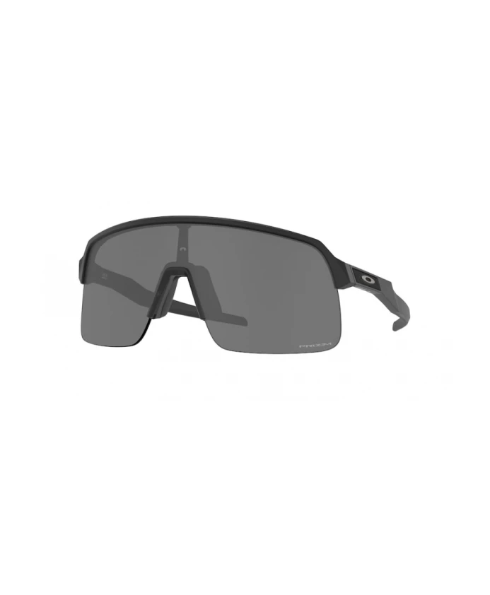 

Солнцезащитные очки sutro lite 946305 Oakley, черный