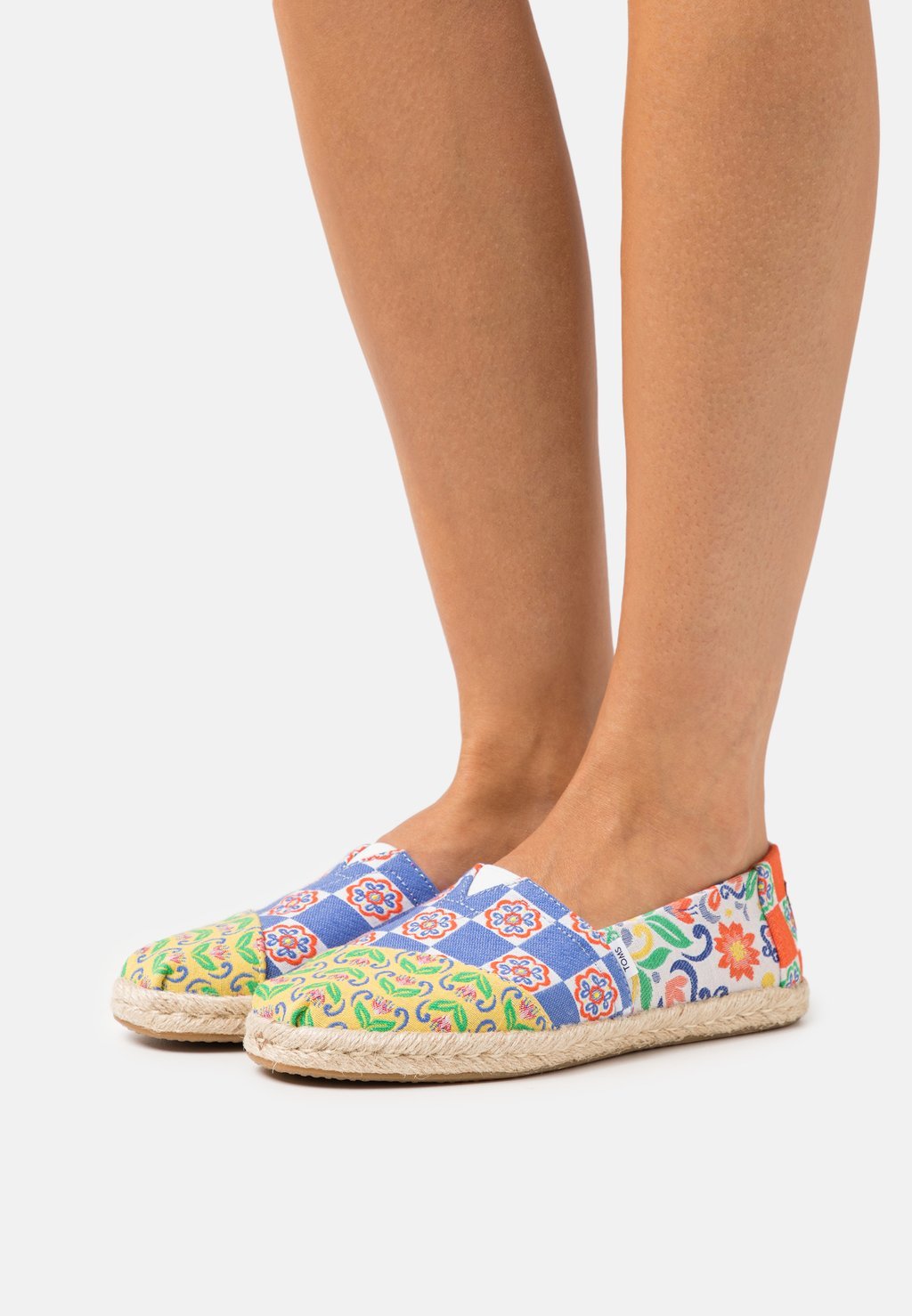 

Эспадрильи TOMS, красный