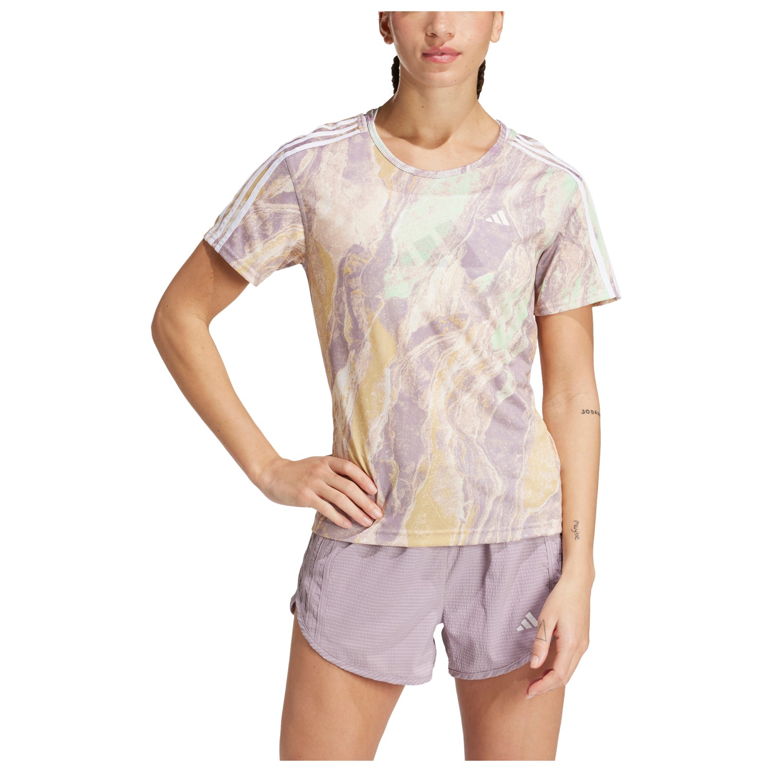 

Беговая рубашка Adidas Women's Own The Run Move For The Planet Tee, цвет Crystal Sand/Preloved Fig/Semi Green Spark/Oat