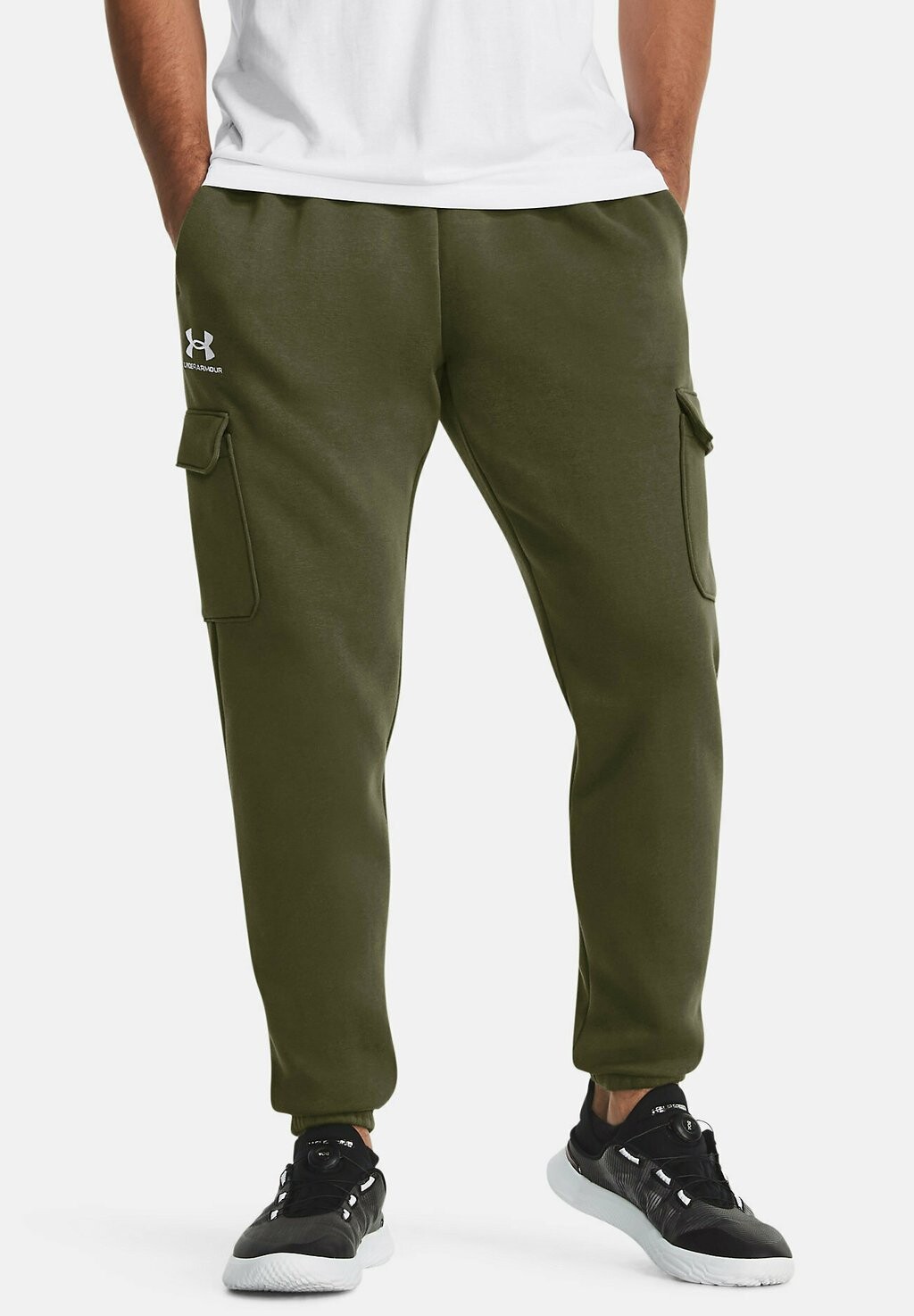 

Брюки ESSENTIAL Under Armour, темно-синие или зеленые., Зеленый