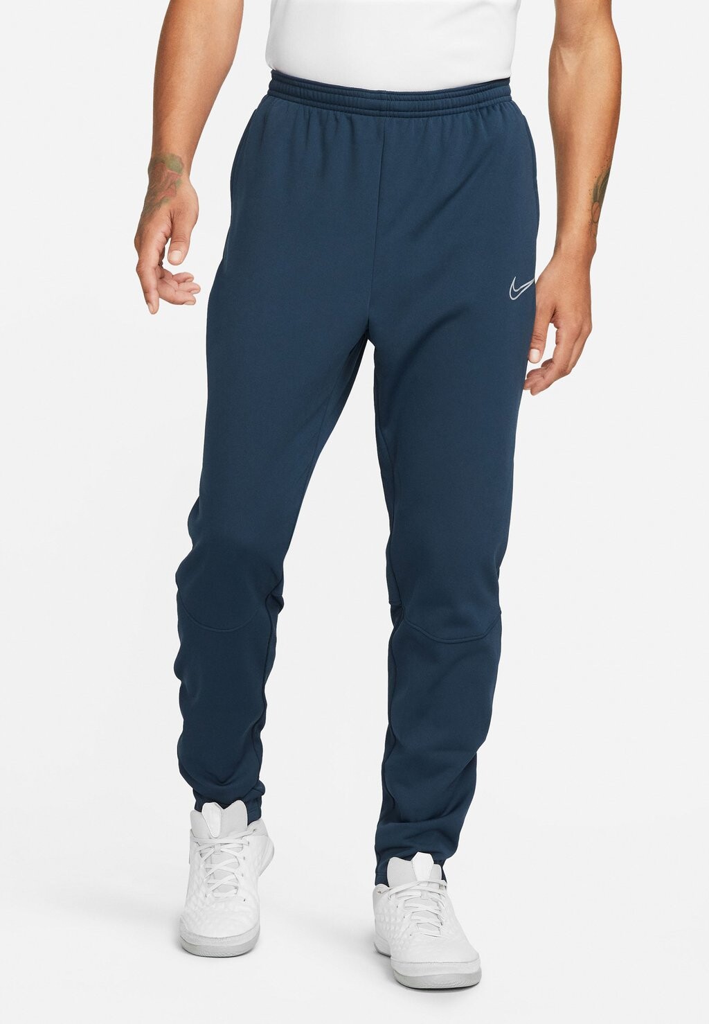 

Спортивные брюки Nike