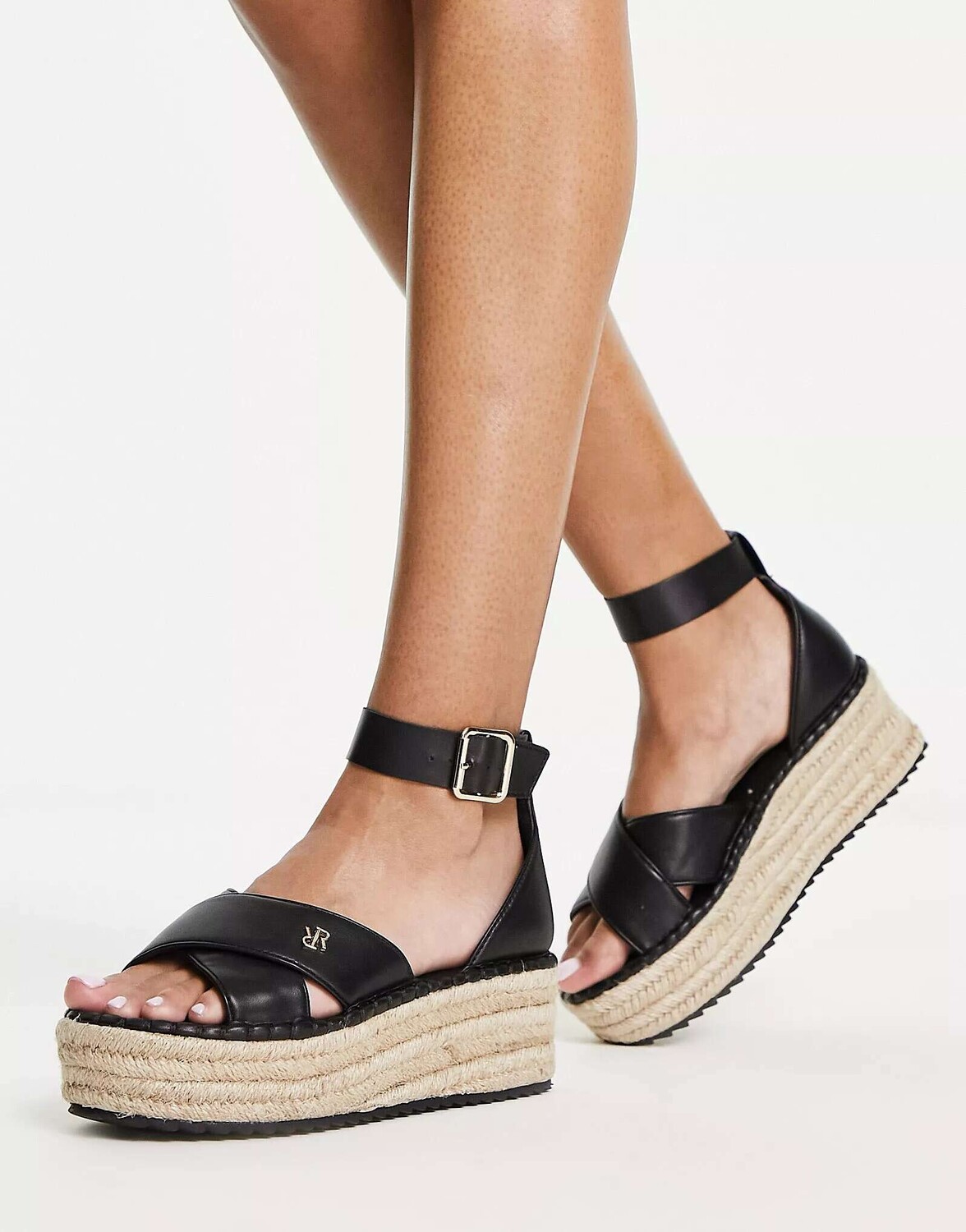 

Черные эспадрильи на танкетке с ремешками River Island