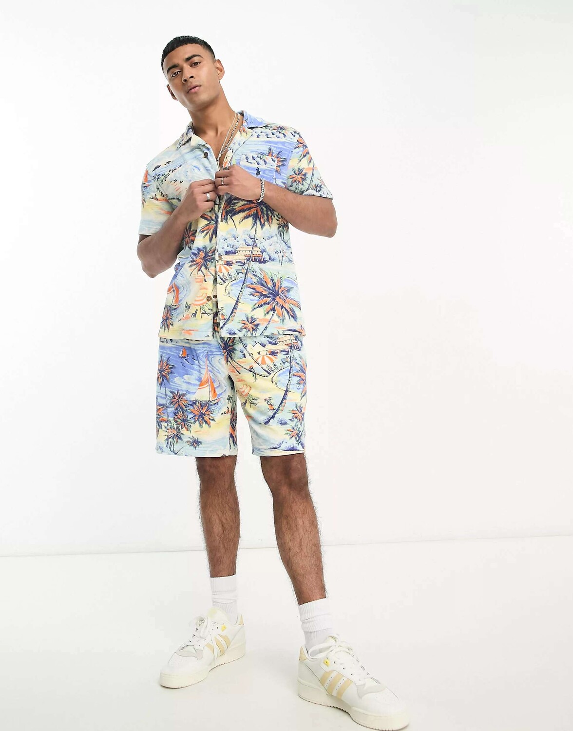 

Синие хлопковые махровые шорты с гавайским принтом Polo Ralph Lauren CO-ORD