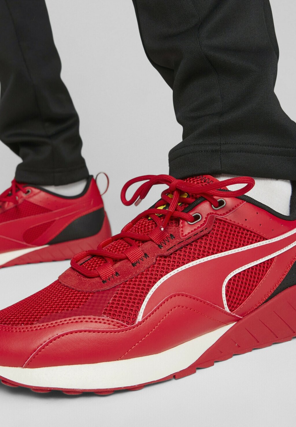 

Низкие кроссовки Puma