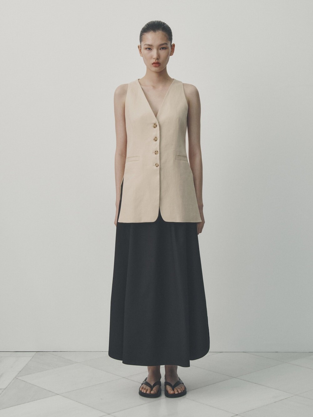 

Юбка миди из объемного поплина Massimo Dutti, черный
