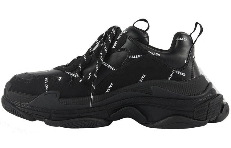 

Balenciaga Кроссовки Allover Logo Triple S Массивные туфли Черные