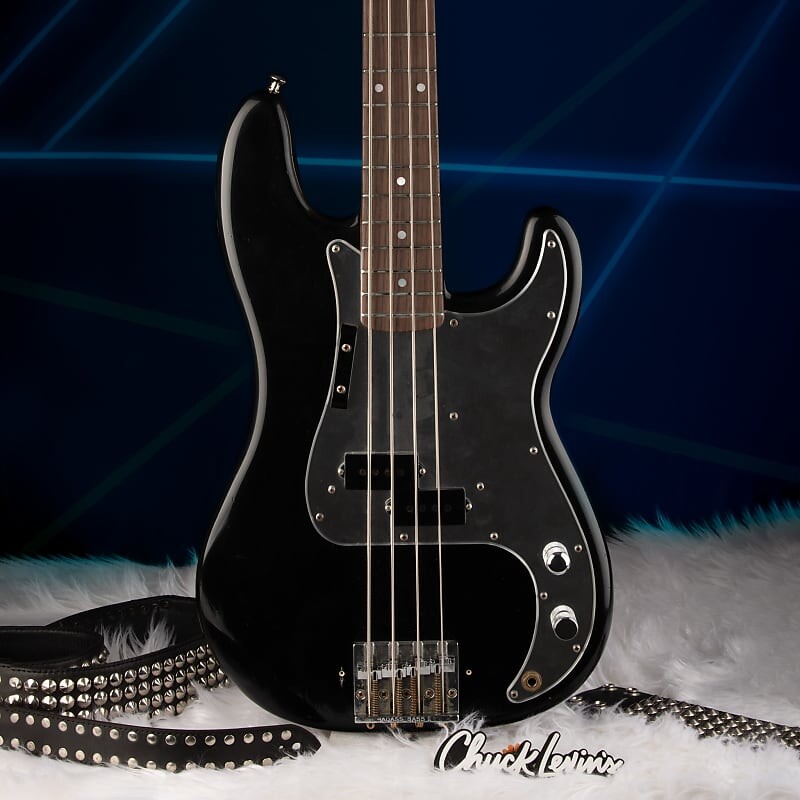 

Басс гитара Fender Custom Shop Limited Edition Phil Lynott Precision Bass
