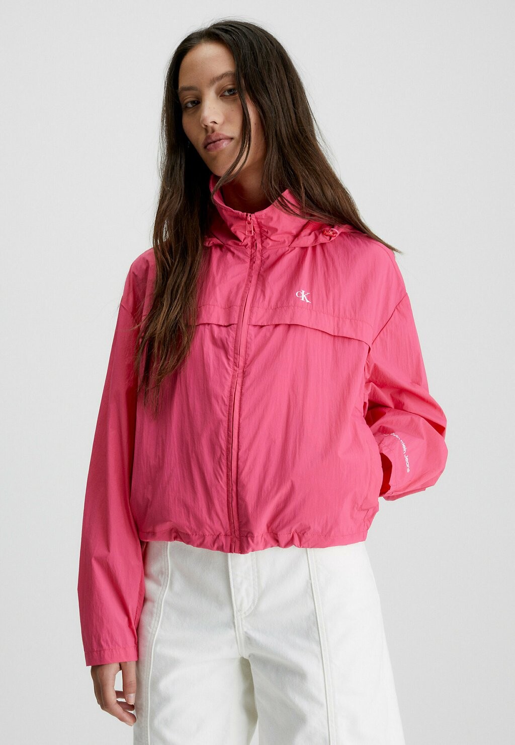 

Летняя куртка Calvin Klein Jeans